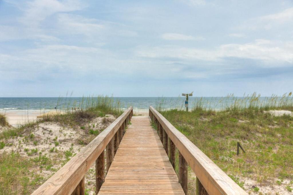 A Wave From It All Oceanview 2Nd Level Patio Jacksonville Beach Εξωτερικό φωτογραφία